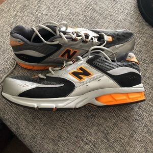 Men’s new balance running shoe